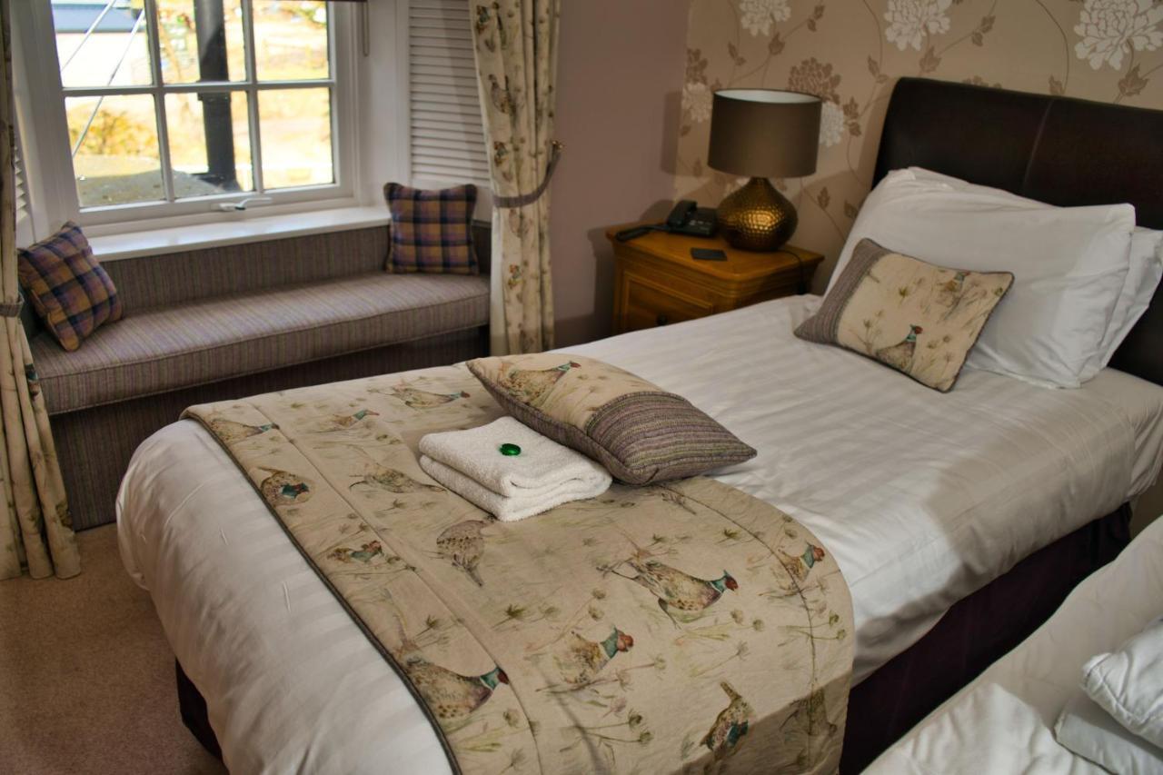 Glen Clova Hotel & Luxury Lodges Millton of Clova Eksteriør billede